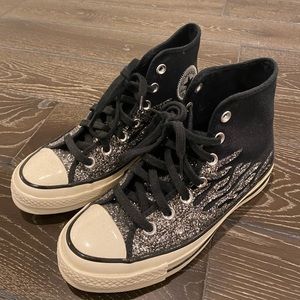 5.5 Converse Black Glitter Flames 🔥